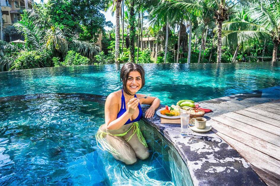 Instagram@shenaztreasury