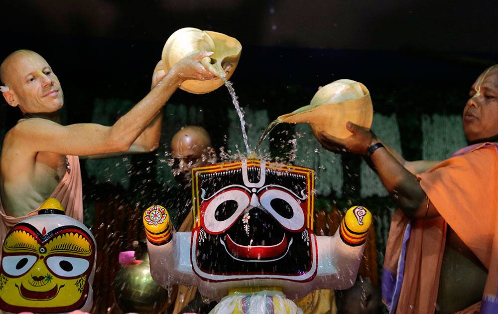  annual chariot festival in Kolkata