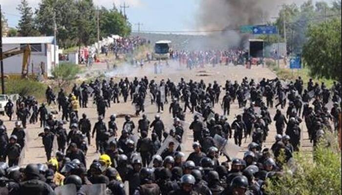 Mexico hit by new protest after eight dead