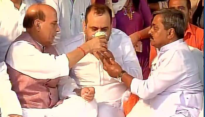 NDMC official&#039;s murder row: BJP MP Maheish Girri ends indefinite fast in Rajnath Singh&#039;s presence