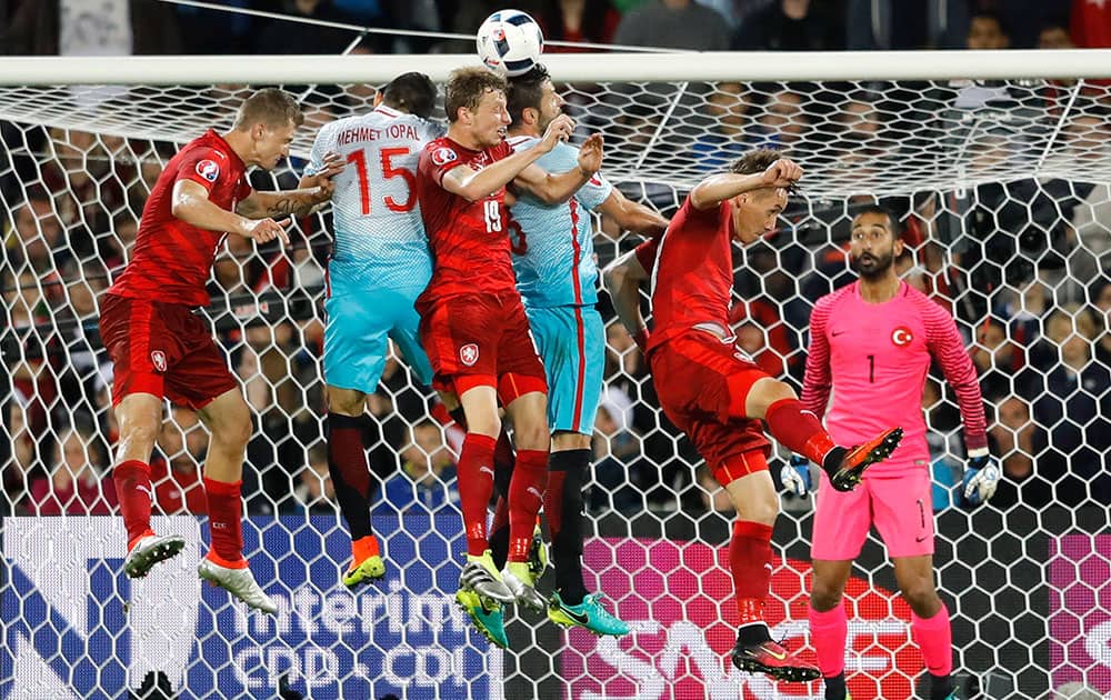 Euro 2016: Match 32, Czech Republic VS Turkey