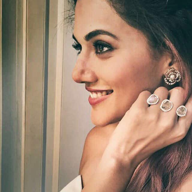 Twitter@taapsee