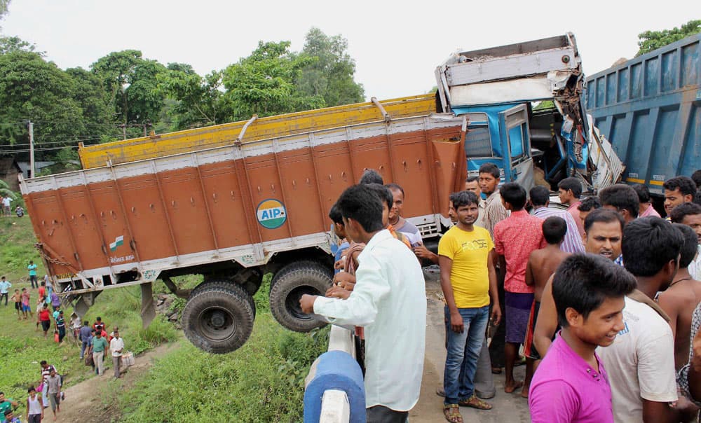 truck met with an accident