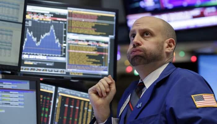 US stocks drop further; Dow, S&amp;P 500 down 3%