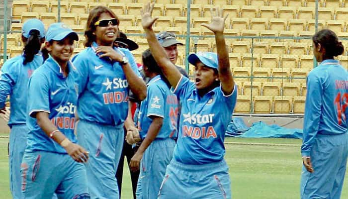 Harmanpreet Kaur Bhullar becomes first India Women&#039;s cricketer to be signed by overseas T20 team