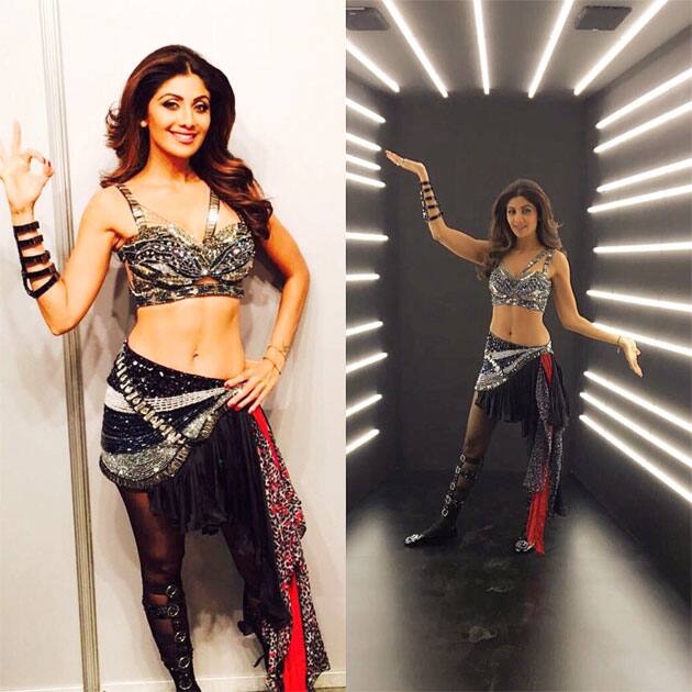 Here it is! My #IIFARocks #performance outfit last night.- SHILPA SHETTY KUNDRA