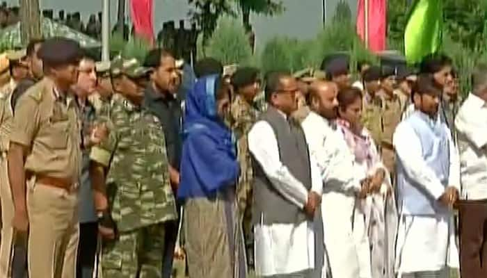 Pampore encounter: Mufti, Nirmal Singh attend wreath laying ceremony