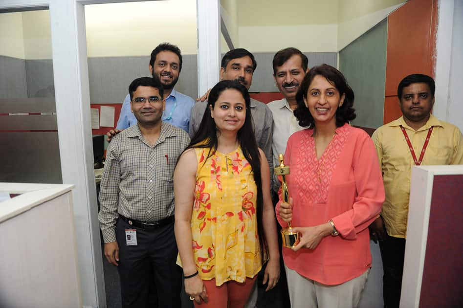 Zeenews.com team celebrates its success - Thank you viewers!