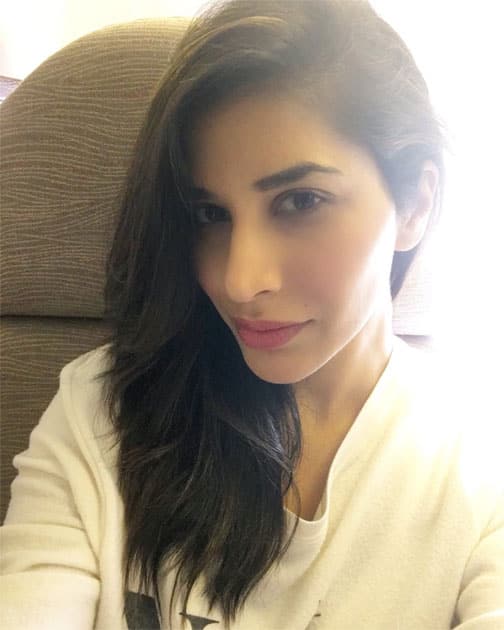 Travel Time- SOPHIE CHOUDRY