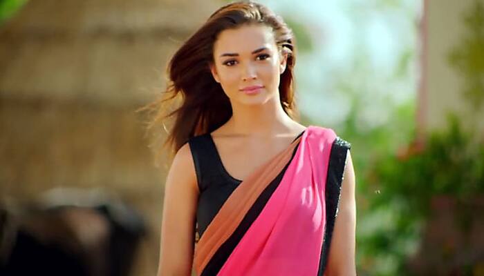 Amy Jackson to star in Arjun Kapoor-Shraddha Kapoor&#039;s &#039;Half Girlfriend&#039;