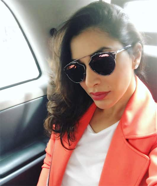 Hello London- SOPHIE CHOUDRY