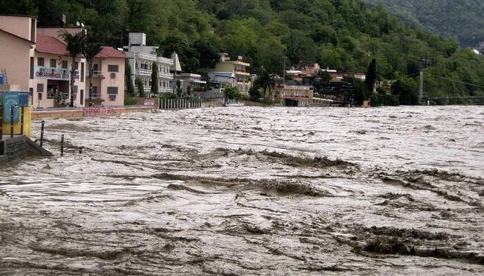 Fresh downpours trigger flash floods, landslides in Uttarakhand; 40 dead, 5000 stranded