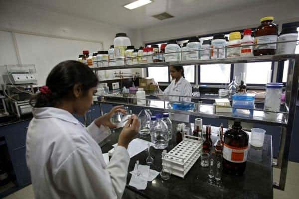 India maintains supremacy over China in pharma exports in 2015