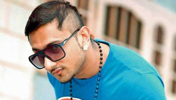 Was Honey Singh offered Rs. 5cr to perform during bipolar disorder?