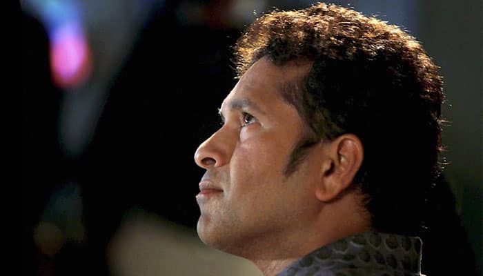 Sachin Tendulkar undergoes knee surgery in London - Pic Inside