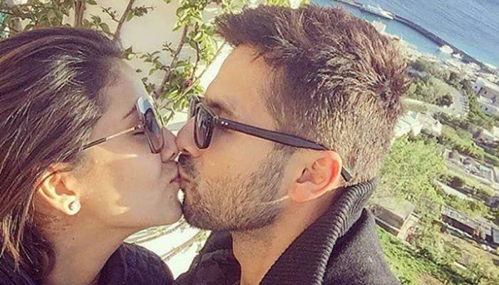 Shahid  Kapoor, Mira Rajput celebrate first wedding anniversary with a lovey-dovey liplock! - View pic