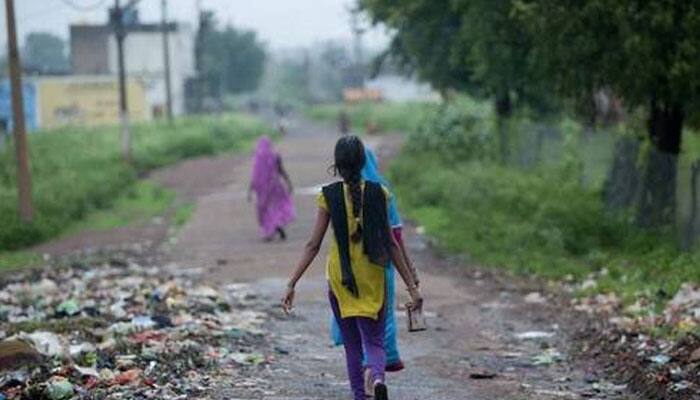 Not willing to defecate in open, newly-wed Bihar woman divorces husband over &#039;no toilet&#039; at home