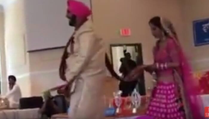HILLARIOUS: When a groom tried to hold his pyjama while taking pheras - Watch