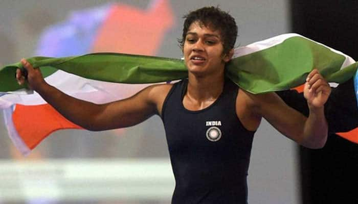 Amir Khan writes to Rio-bound &#039;daughter&#039; Babita Kumari, &#039;niece&#039; Vinesh Phogat