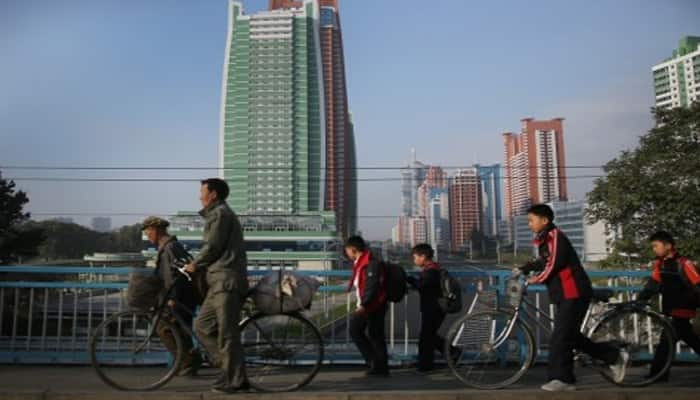 North Korea allows Chinese tourists to visit without passports