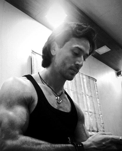 haven't slept much last night- Tiger Shroff haven't slept much last night- Tiger Shroff