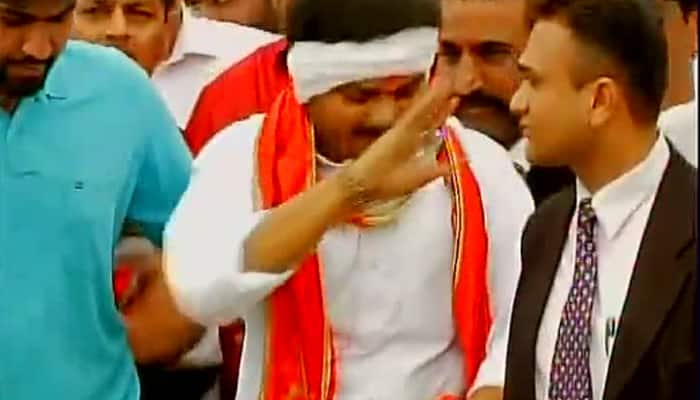 Hardik Patel released from jail, takes a jab at PM Narendra Modi