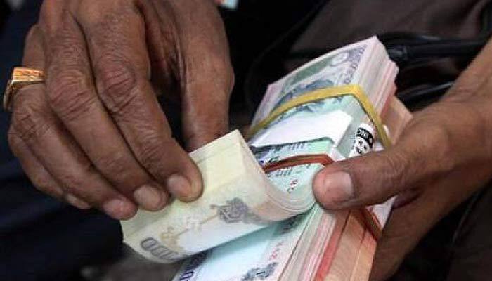 7th Pay Commission: For now only 14.27% hike in basic pay, not overall 23.5%