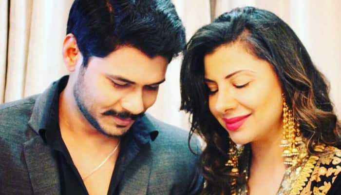 Watch: This video of Sambhavna Seth dancing with her hubby is the most awkward yet sweetest ode to love! 