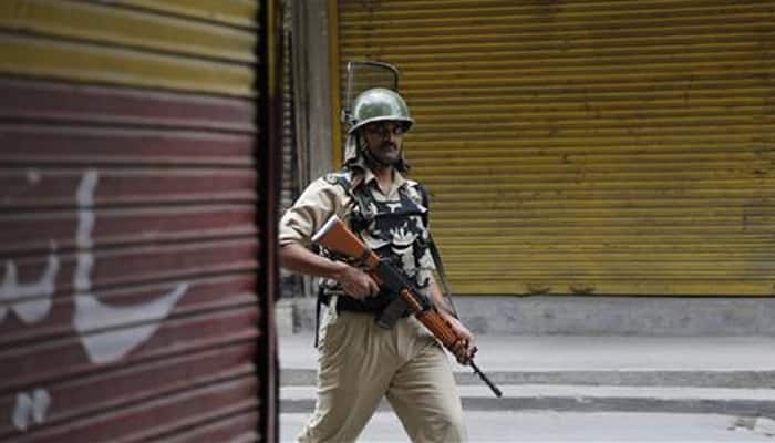 Kashmir situation still tense as sporadic violence continues amid curfew, toll reaches 42