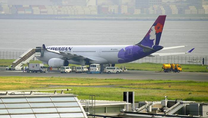 Hawaiian Airlines plane in emergency landing at Tokyo