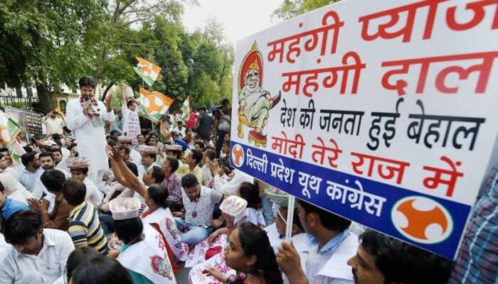 Congress mocks PM Modi over &#039;Achhe Din&#039;, to hold protest against price rise on July 20