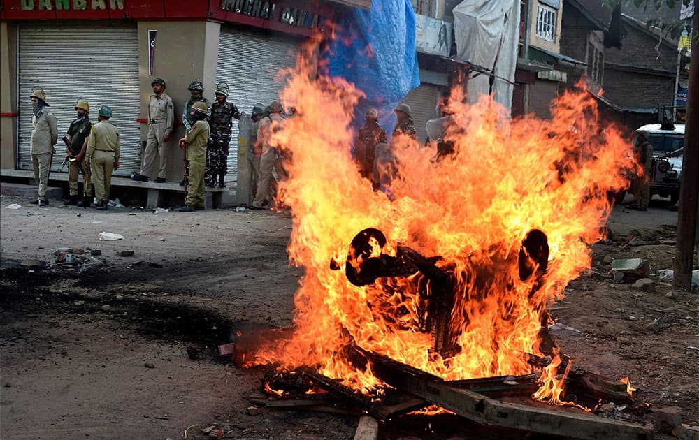 Clashes in Srinagar