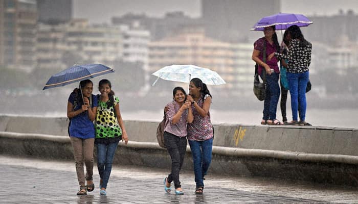 Heavy rains lash Mumbai, Konkan Maha; Powai lake overflows