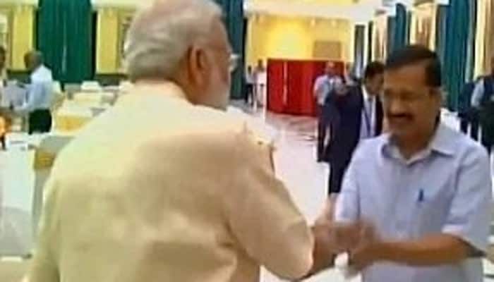 Not allowed to take phone inside for meeting with PM Modi: Arvind Kejriwal