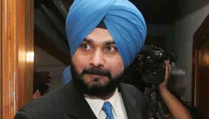 Uncertainty over Navjot singh Sidhu joining AAP continues