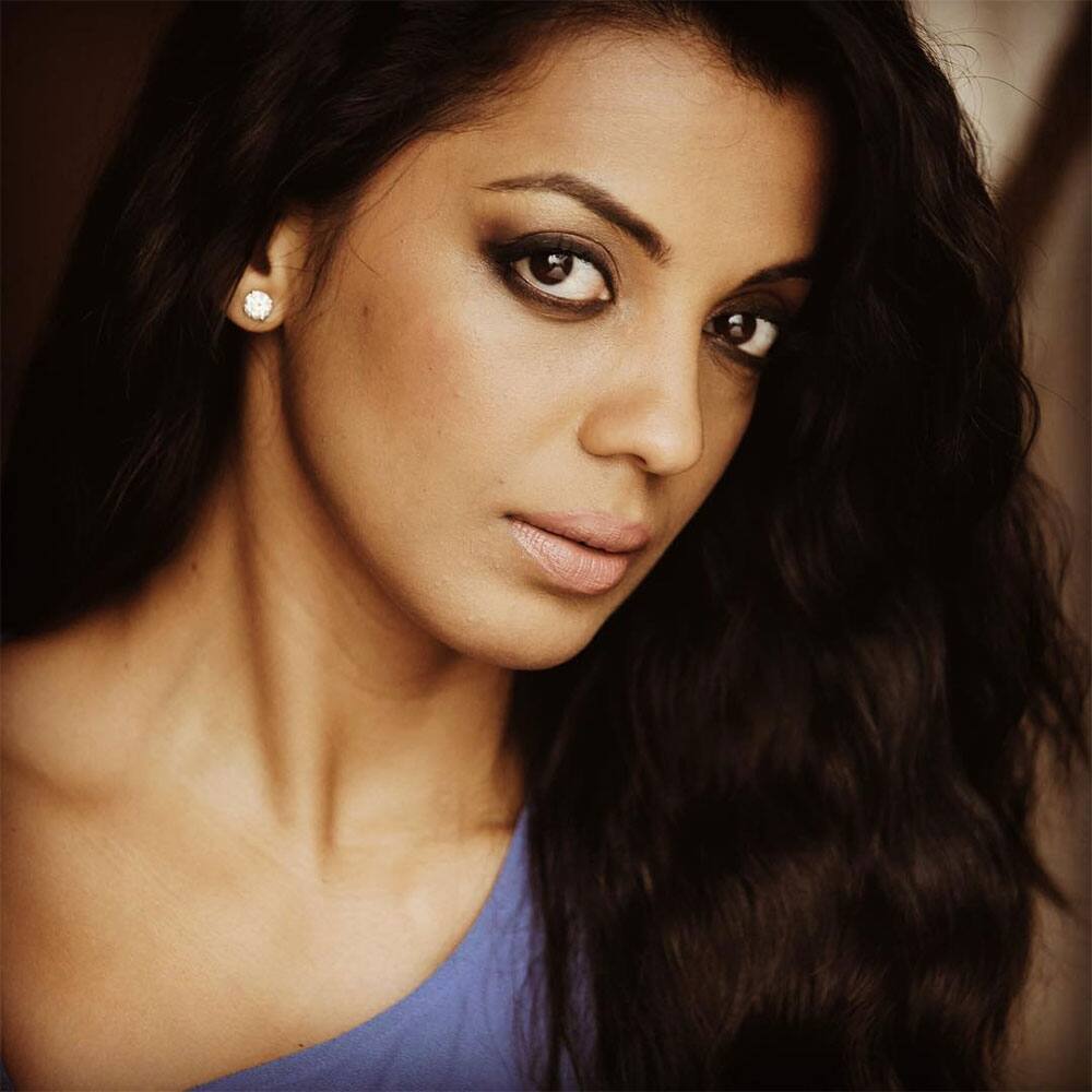 Photo mode- Instagram@mugdhagodse