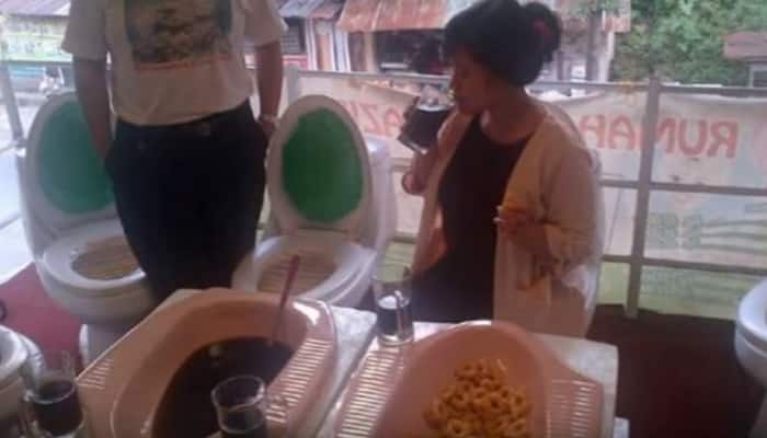 In Indonesia, eat sumptuous food served in a commode literally! – Must Watch