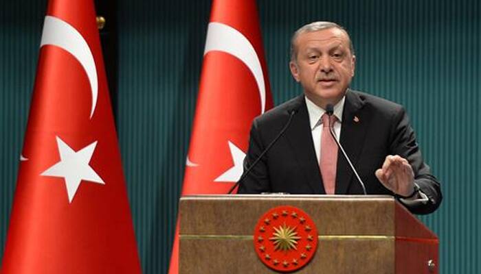 Turkey detains almost 300 presidential guards: Official