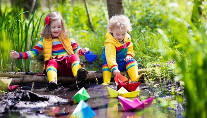 Smart dressing tips for children during monsoon