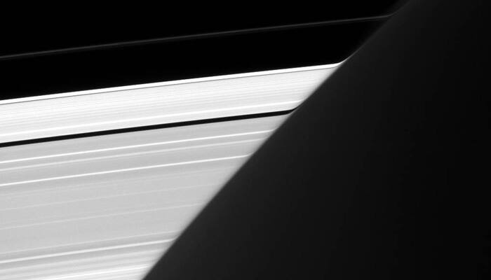 Are Saturn&#039;s rings bending? NASA releases strange image from Cassini (Pic inside)