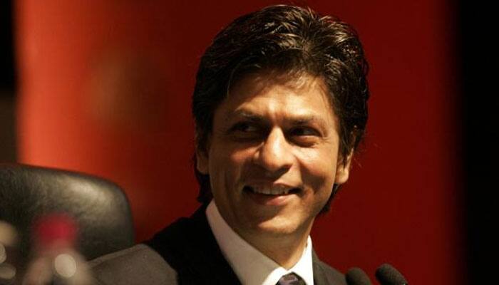 I can never be disciplined like Aamir, says Shah Rukh Khan
