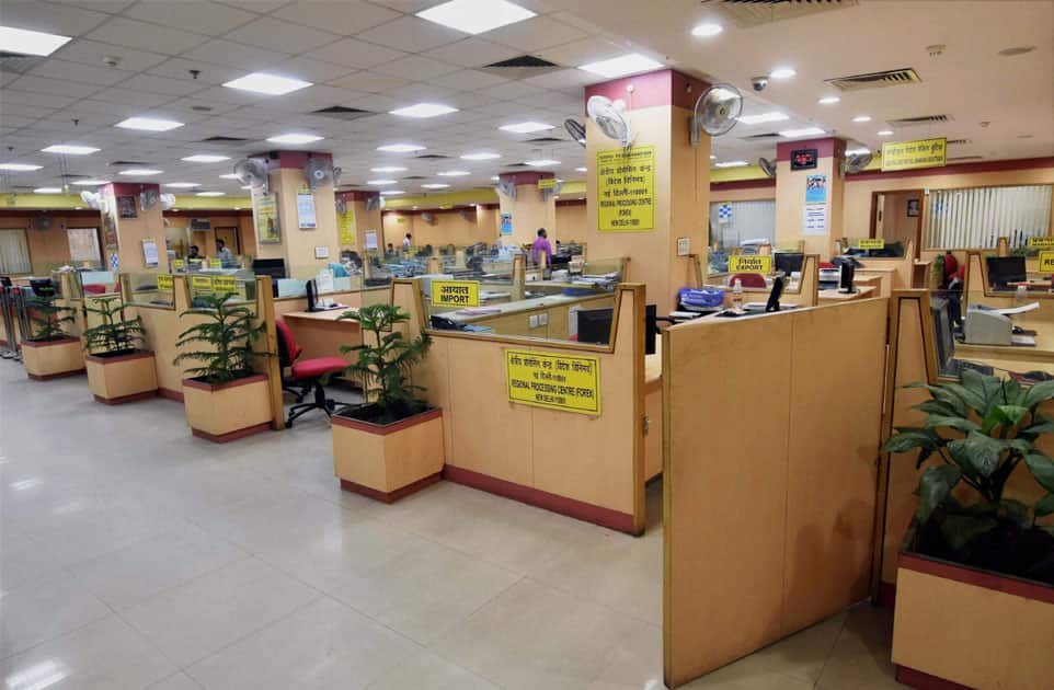 bank employees go on strike bank employees go on strike