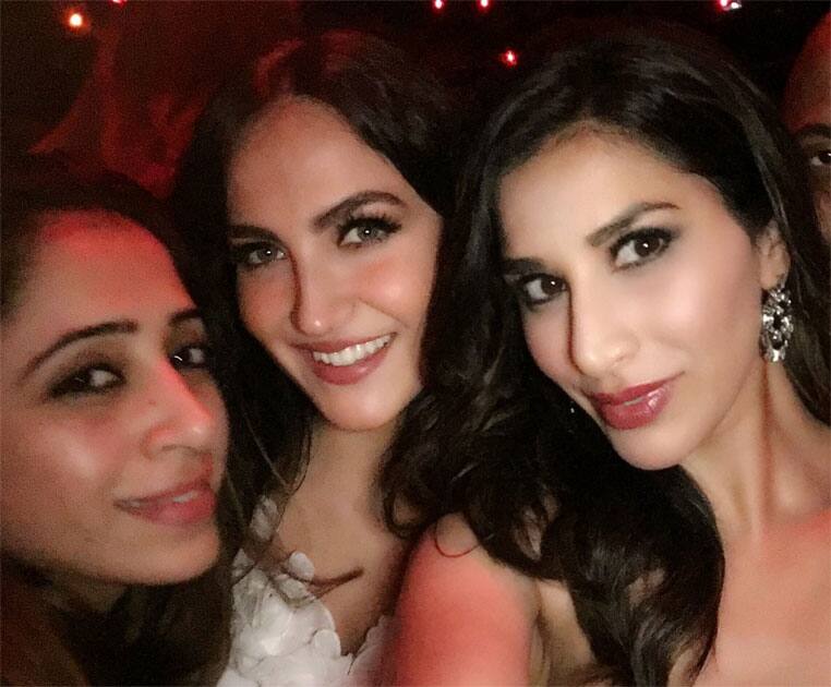 ElliAvram my darling!! Happy happy bday!!- SOPHIE CHOUDRY ElliAvram my darling!! Happy happy bday!!- SOPHIE CHOUDRY