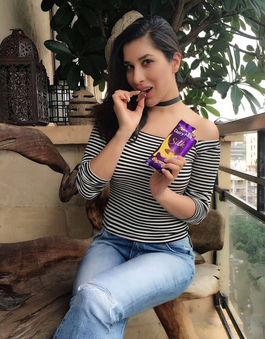 My relationship with Bubbly was great - Sophie_Choudry My relationship with Bubbly was great - Sophie_Choudry