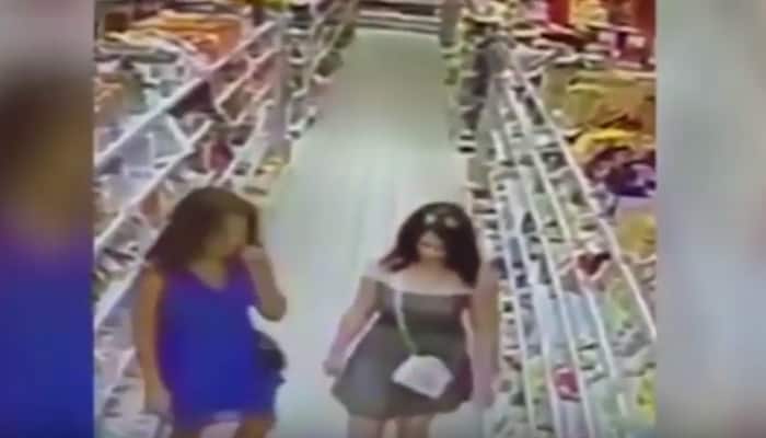 CAUGHT! Two pretty women put stolen goods in their underwear at a departmental store - WATCH Viral Video