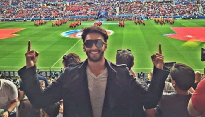 Behold! Ranveer Singh wants YOU—Pic proof inside