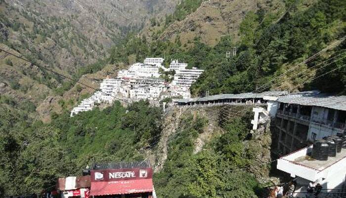 J&amp;K: Four Vaishno Devi pilgrims killed after landslide near Ardhkuwari temple