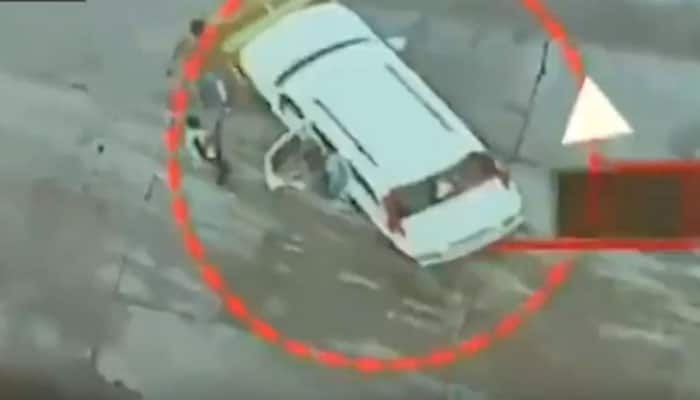 Shocking! Gunfight erupts in broad daylight on Gwalior toll bridge – WATCH Viral video