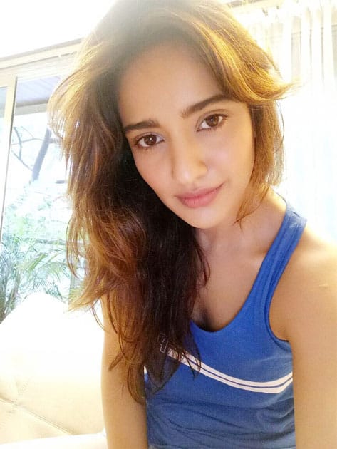 happy #Sunday #selfie- Neha sharma