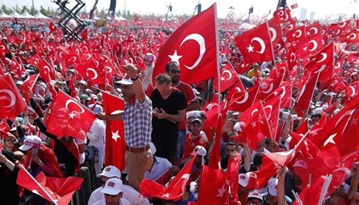 Giant Turkish anti-coup rally packs Istanbul waterfront area